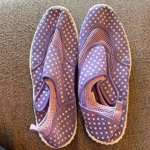 Water shoes. Size 4/5 never worn.